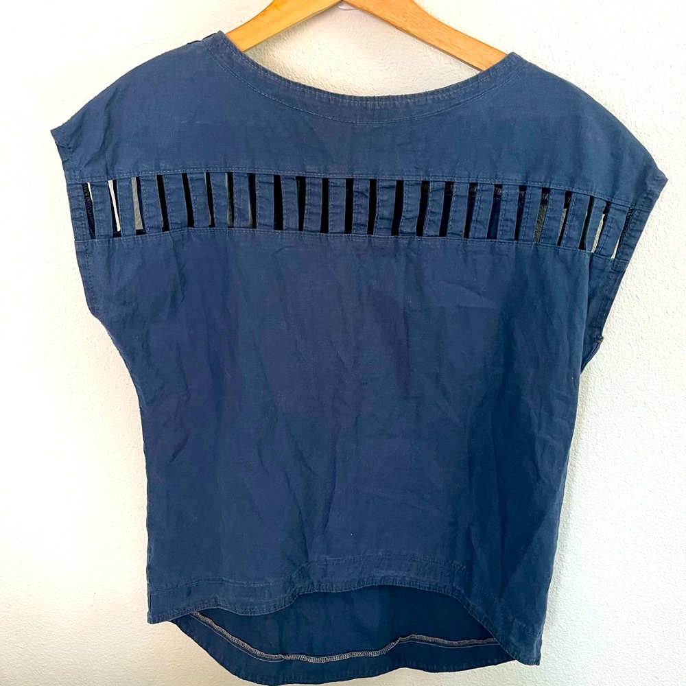 Cute and original top!